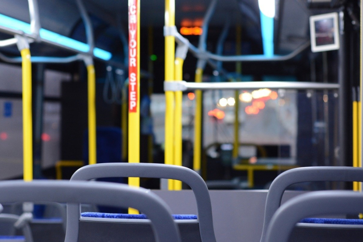 Buszon szülte meg kisfiát egy nő Rio de Janeiróban