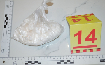 Rengeteg pénzt találtak két lebukott drogdílernél