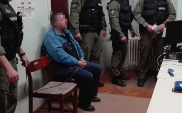 Holttestet találtak a nyíregyházi bolti eladót megtámadó férfi autójában