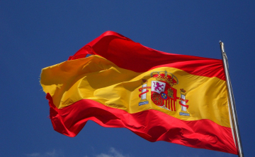 Spanyolország június 21-től korlátozások nélkül fogadja az uniós állampolgárokat