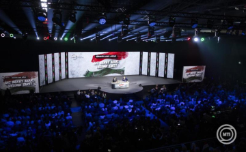 Orbán Viktor szerint az európai vezetők háborúba akarnak menni