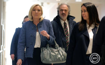 Marine Le Pent börtönbüntetésre ítélték, és nem indulhat a következő elnökválasztáson